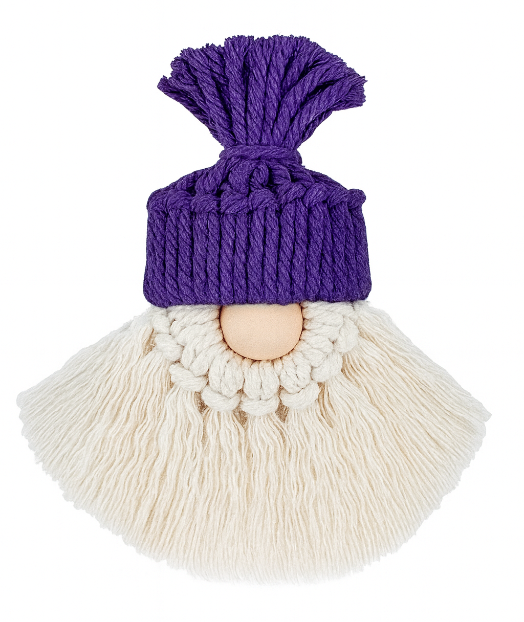 Makramowe krasnoludki w sześciu kolorach czapek – dekoracje świąteczne wykonane z zestawu do makramy